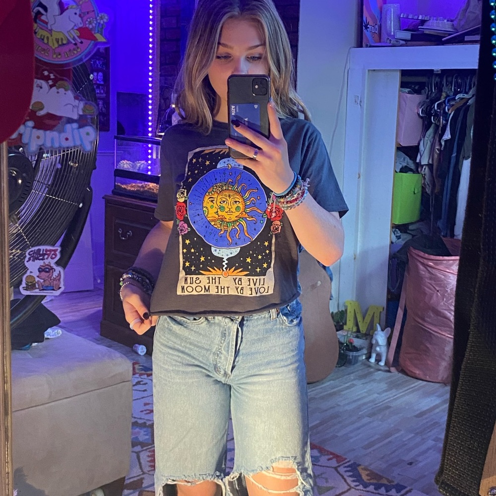 t shirt